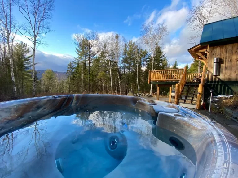 cabins with hot tub in vermont Cozy Loft1