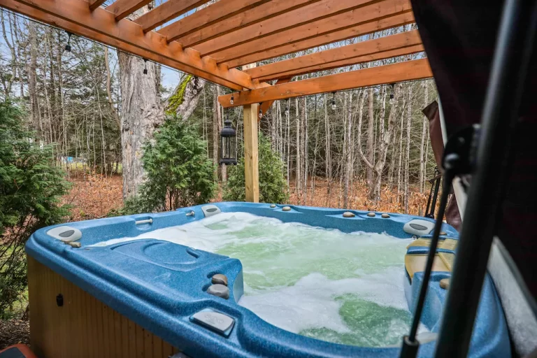 cabins with hot tub in vermont The Perfect Vermont Real Log Cabin1