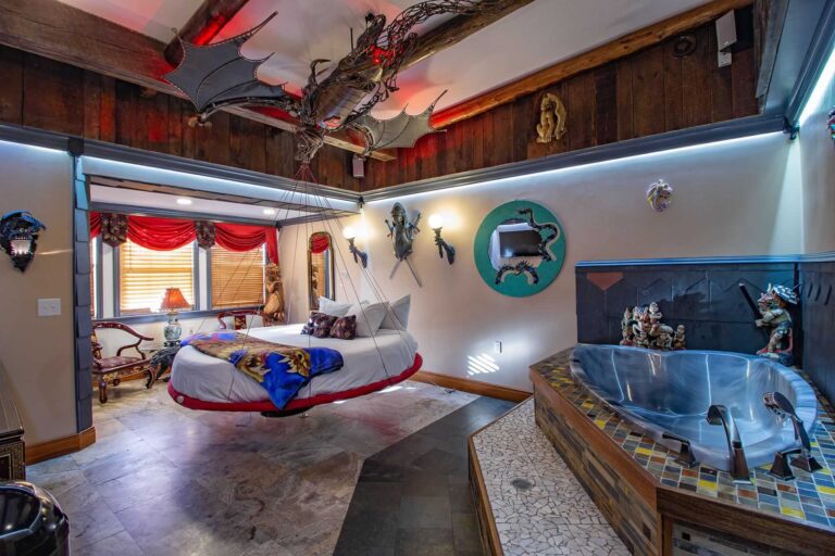 dragon's lair at adventure suites nh