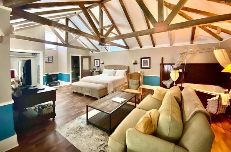 honeymoon suites at Coppersmith Inn B&B in galveston