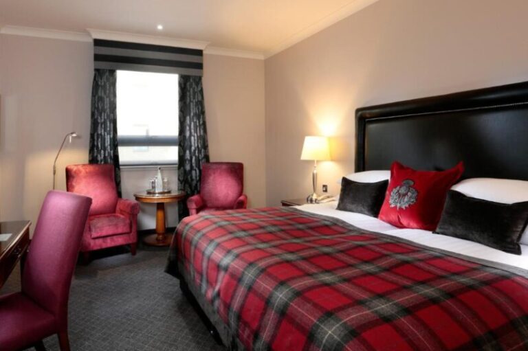 Holyrood spa hotel Edinburgh 4