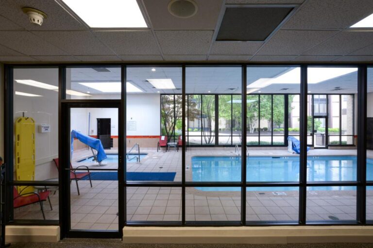 DoubleTree by Hilton Columbus Worthington indoor pool 2