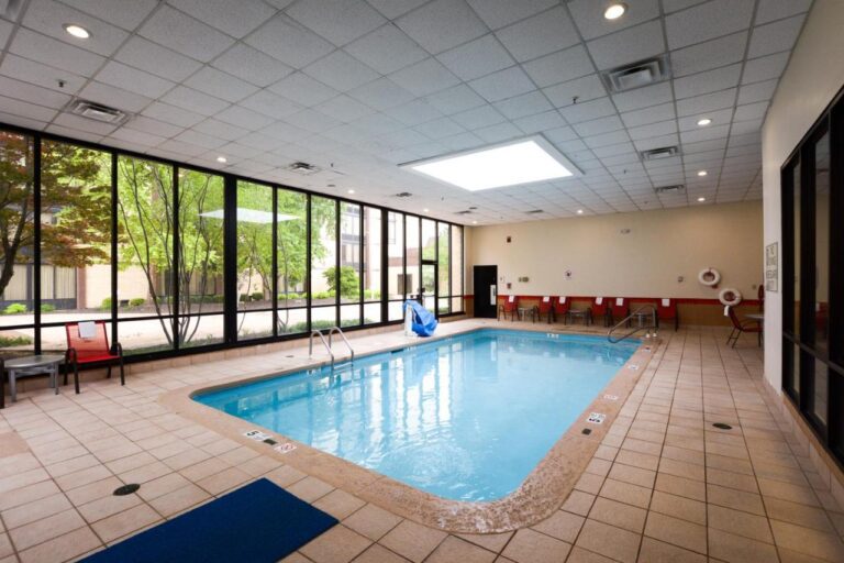 DoubleTree by Hilton Columbus Worthington indoor pool