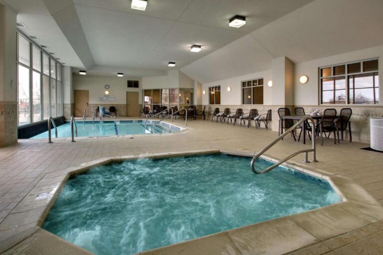 Drury Inn & Suites - Pool Area with Hot Tub