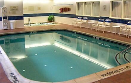 Fairfield Inn & Suites - Pool Area with Hot Tub
