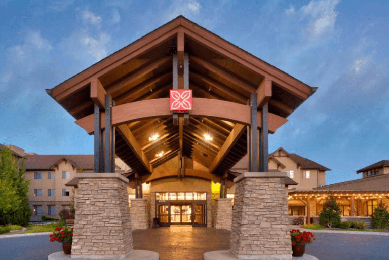 Hilton Garden Inn Bozeman - Front View