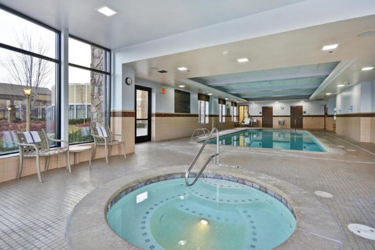 Hilton Garden Inn - Pool Area with Hot Tub