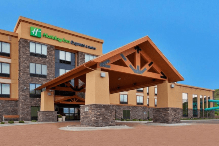 Holiday Inn Express - Front View