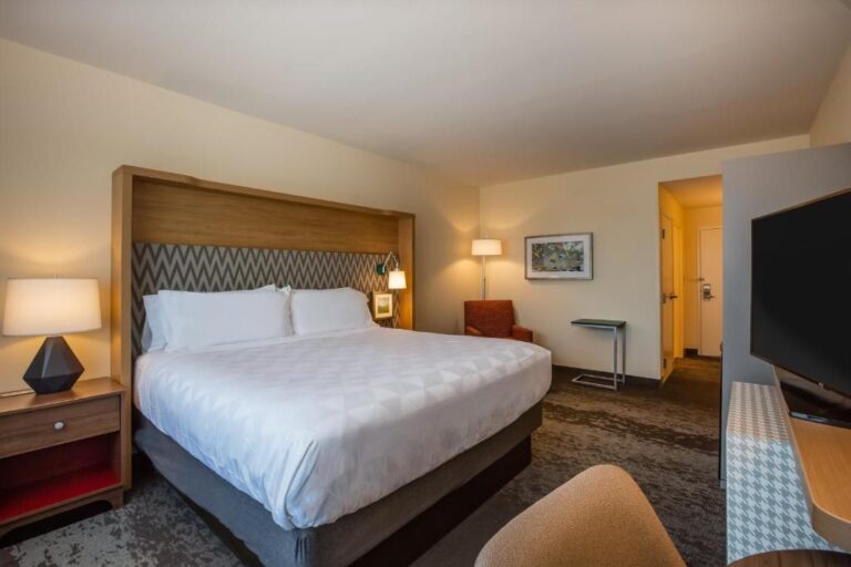 Holiday Inn - Gulfport-Airport - Executive King Room