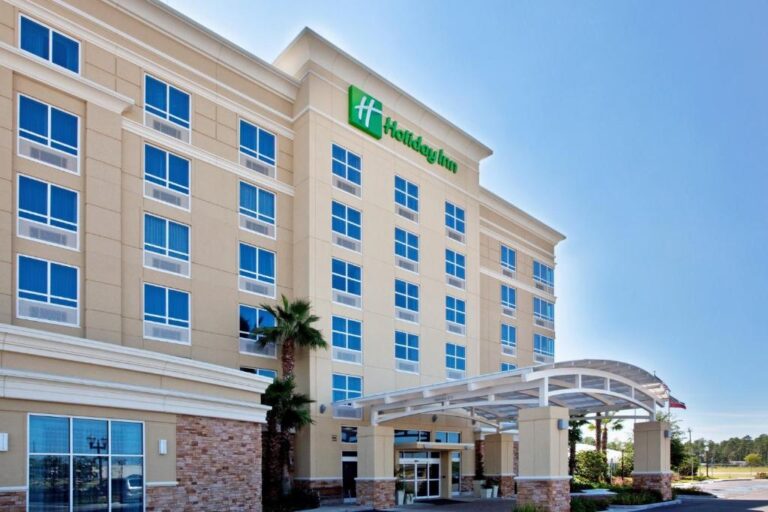 Holiday Inn - Gulfport-Airport - Front View