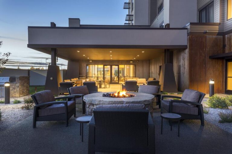 Homewood Suites by Hilton Billings - Fire Pit