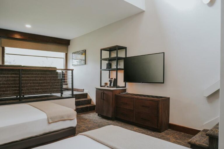 Huntley Lodge at Big Sky Resort Apartment Unit