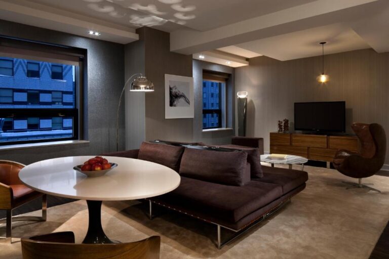 Hyatt Grand Central New York 2-bedroom suites