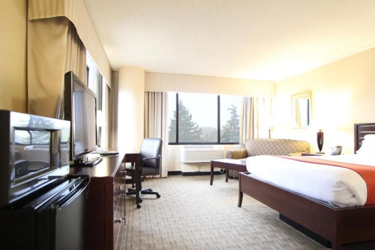 Ramada by Wyndham