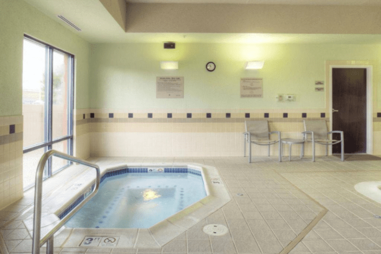 SpringHill Suites by Marriott - Hot Tub Area