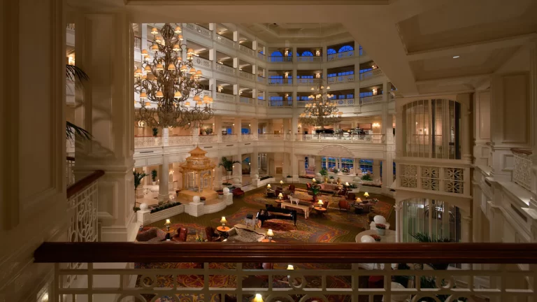 Themed Hotels in Disney World. Grand Floridian Resort.2