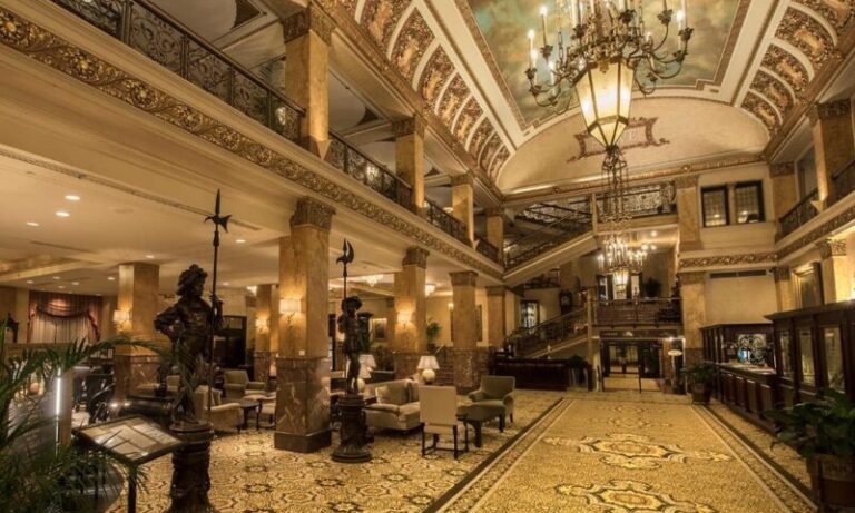 romantic getaways in wisconsin at The Pfister Hotel