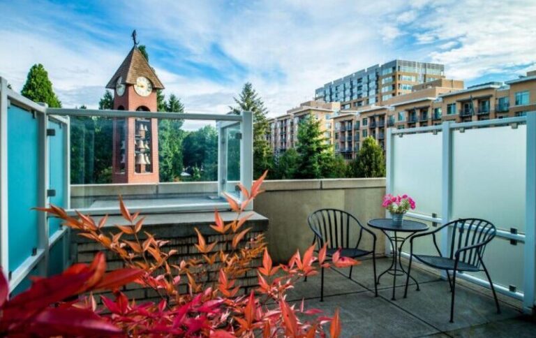 vancouver romantic getaways at Hilton Vancouver Washington