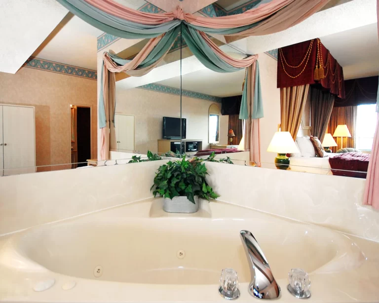 3 Clarion Inn Branson with indoor pool in branson