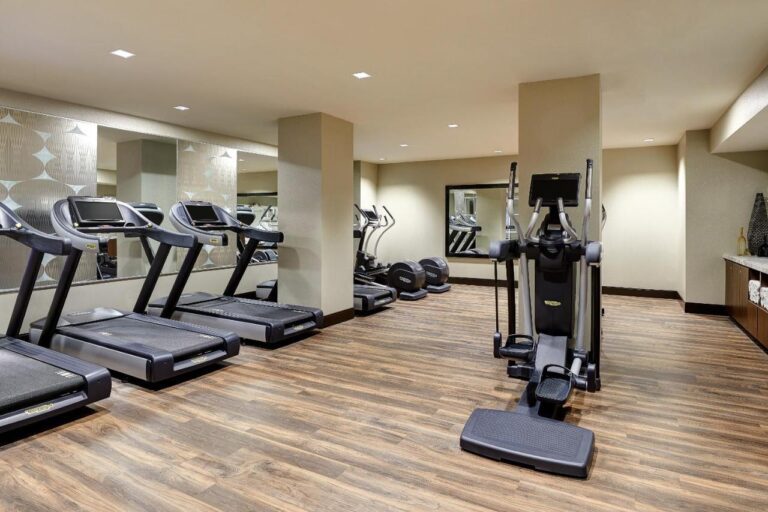 AC Hotel by Marriott Dallas Downtown with indoor pool in dallas 4