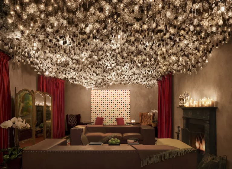 Anniversary Hotels in USA. Gramercy Park Hotel.1