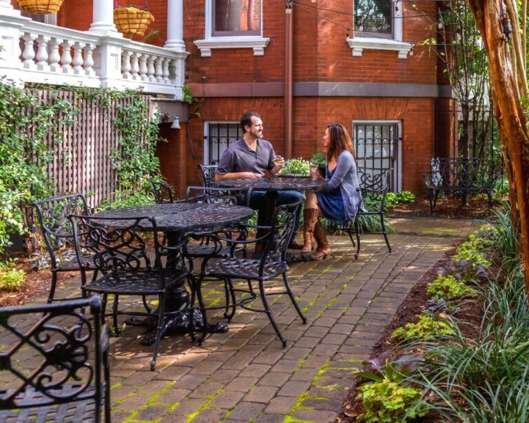 Anniversary Hotels in USA. Kehoe House 2