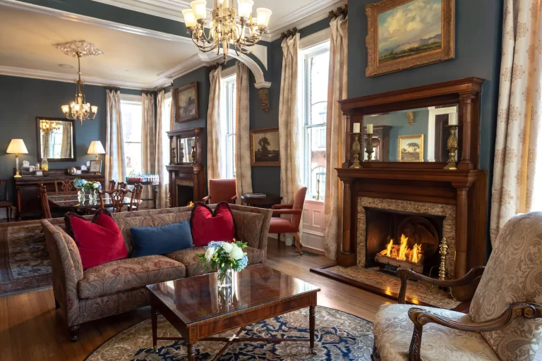 Anniversary Hotels in USA. Kehoe House 5