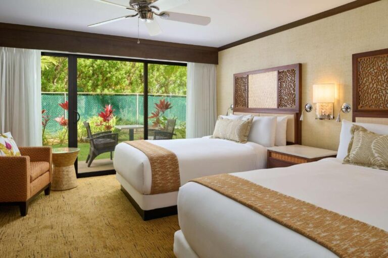 Anniversary Hotels in USA. Koa Kea Resort. 3