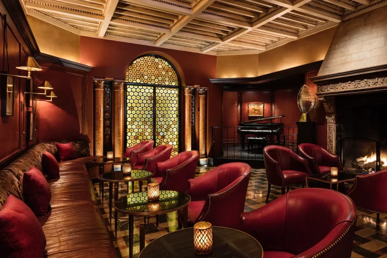 Anniversary Hotels in USA. Rosewood Mansion 4