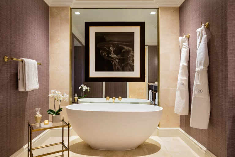 Anniversary Hotels in USA. Rosewood Mansion 5