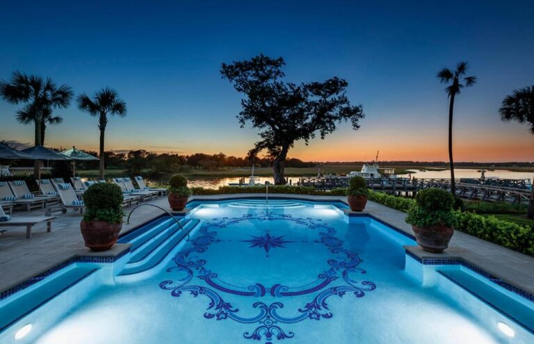 Anniversary Hotels in USA. The Cloister
