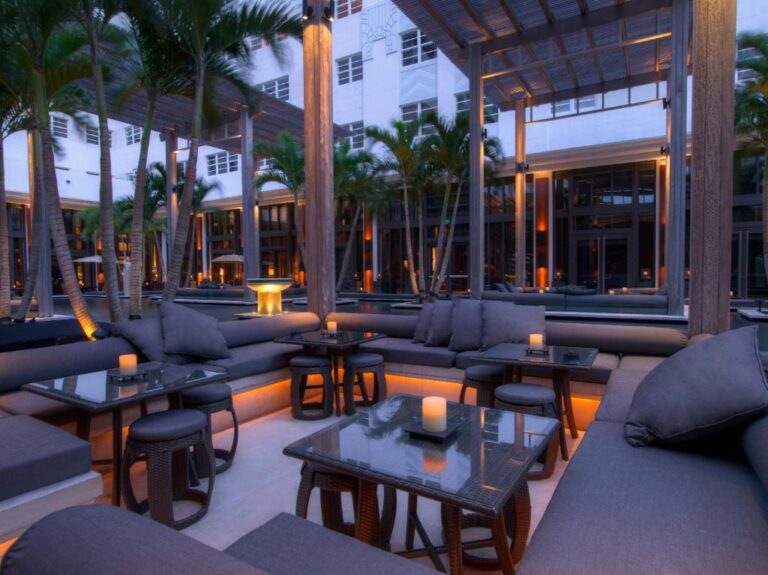 Anniversary Hotels in USA. The Setai.3