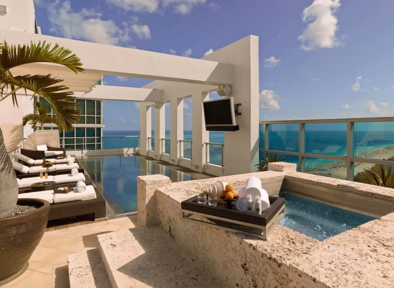 Anniversary Hotels in USA. The Setai.5