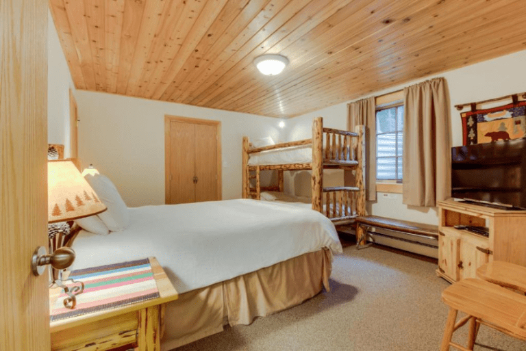 Bay Point Hillside - Bedroom