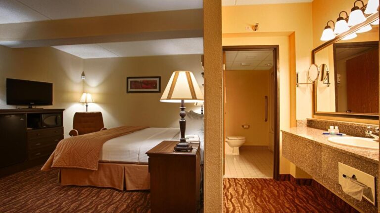 Best Western Music Capital Inn with indoor pool in branson 5