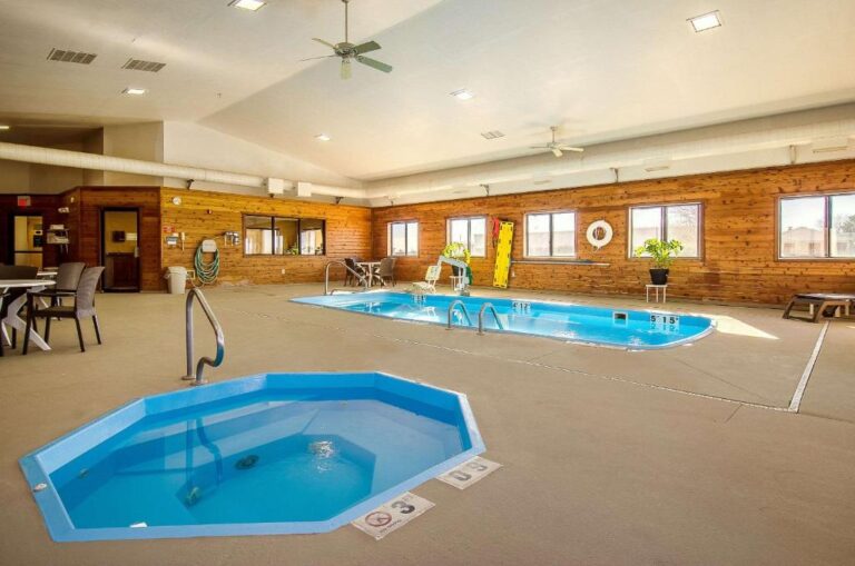 Comfort Inn Lexington - Pool Area with Hot Tub