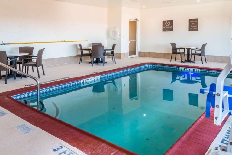 Comfort Inn San Antonio with indoor pool in san antonio