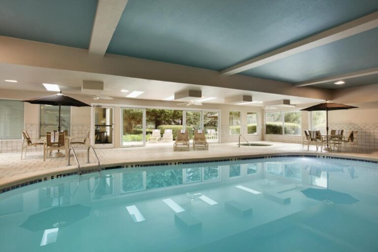 Country Inn & Suites by Radisson Atlanta Airport North GA with indoor pool in atlanta