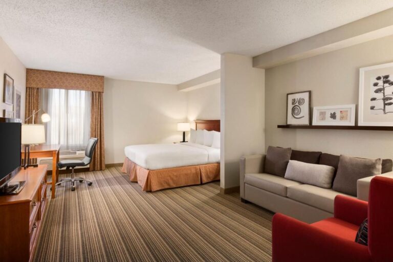 Country Inn & Suites by Radisson Atlanta Galleria Ballpark GA with indoor pool in atlanta 8