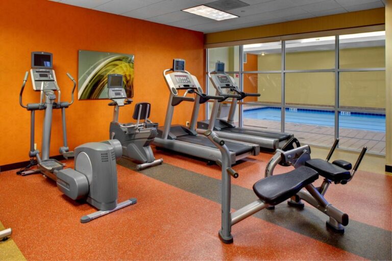 Courtyard by Marriott Atlanta Buckhead with indoor pool in atlanta 4