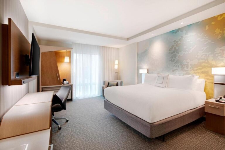 Courtyard by Marriott Atlanta Vinings Galleria with indoor pool in atlanta 2 2