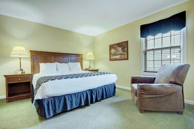 Crotched Mountain Resort - Bedroom 2