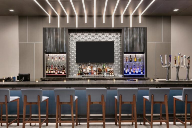 Embassy Suites by Hilton Atlanta Midtown with indoor pool in atlanta 4