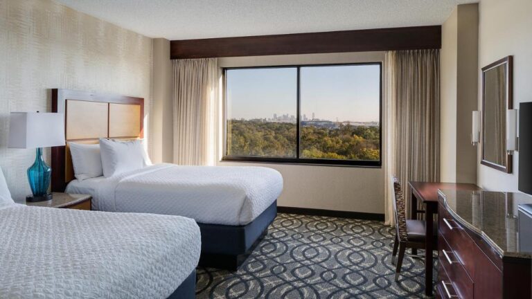 Embassy Suites by Hilton Dallas Love Field with indoor pool in dallas 3