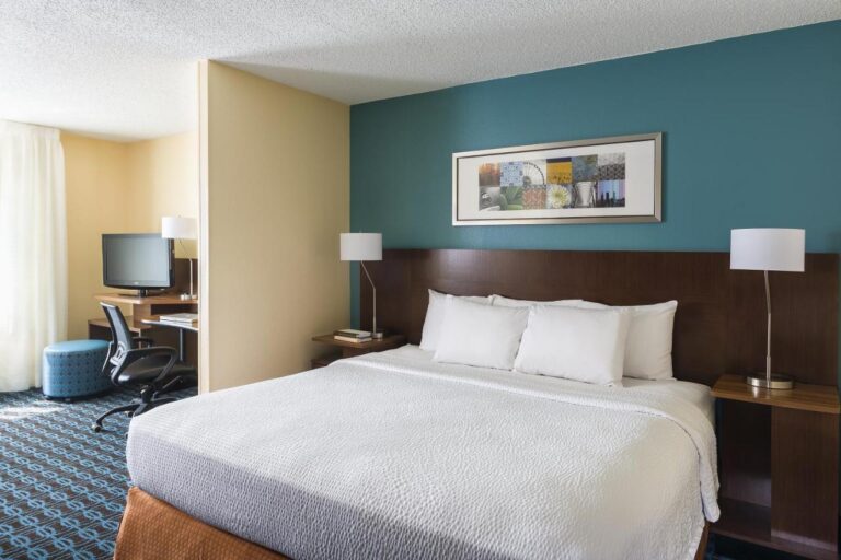 Fairfield Inn & Suites Dallas Park Central with indoor pool in dallas 2