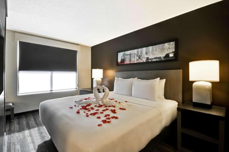 Hyatt House Atlanta Cobb Galleria with indoor pool in atlanta 2