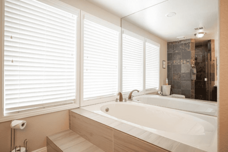 Luxury Home - Bathroom with Deep Soaking Tub
