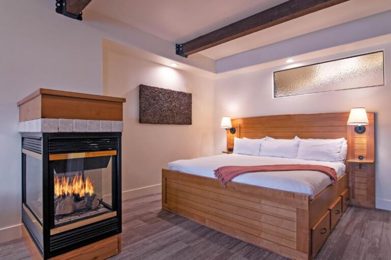 Newpark Resort honeymoon suites in salt lake city