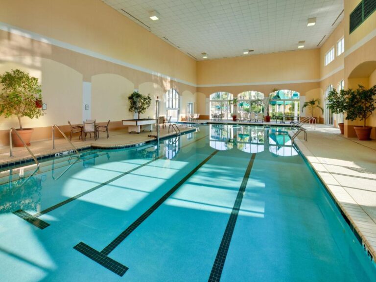 Sheraton Broadway Resort Villas with indoor pool in myrtle beach