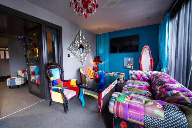 The Exhibitionist Hotel romantic hotels in london